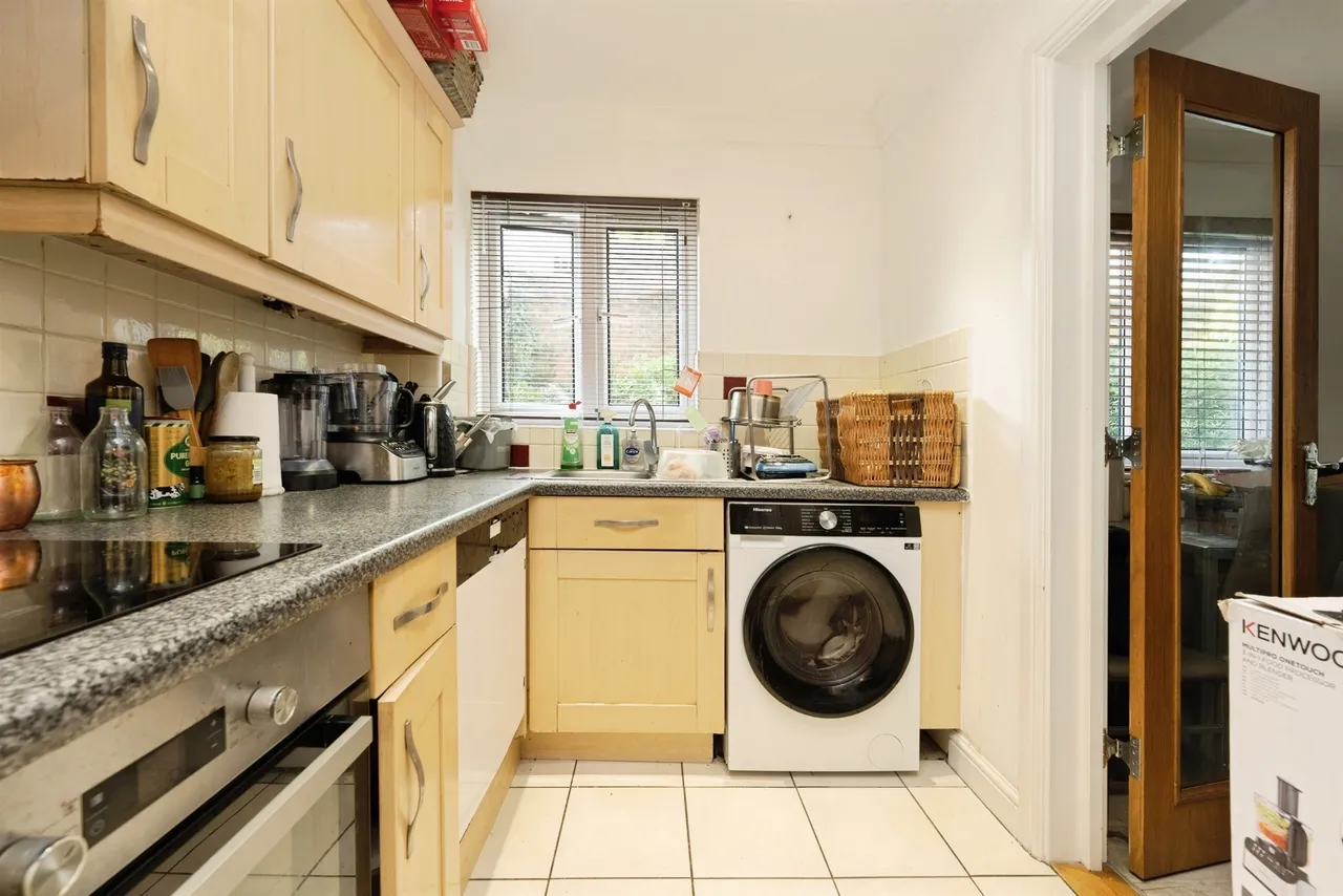 Rickmansworth Road, Watford, WD18, photo 6