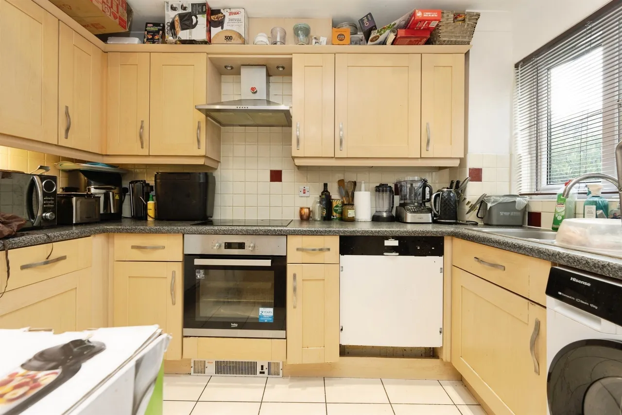 Rickmansworth Road, Watford, WD18, photo 4