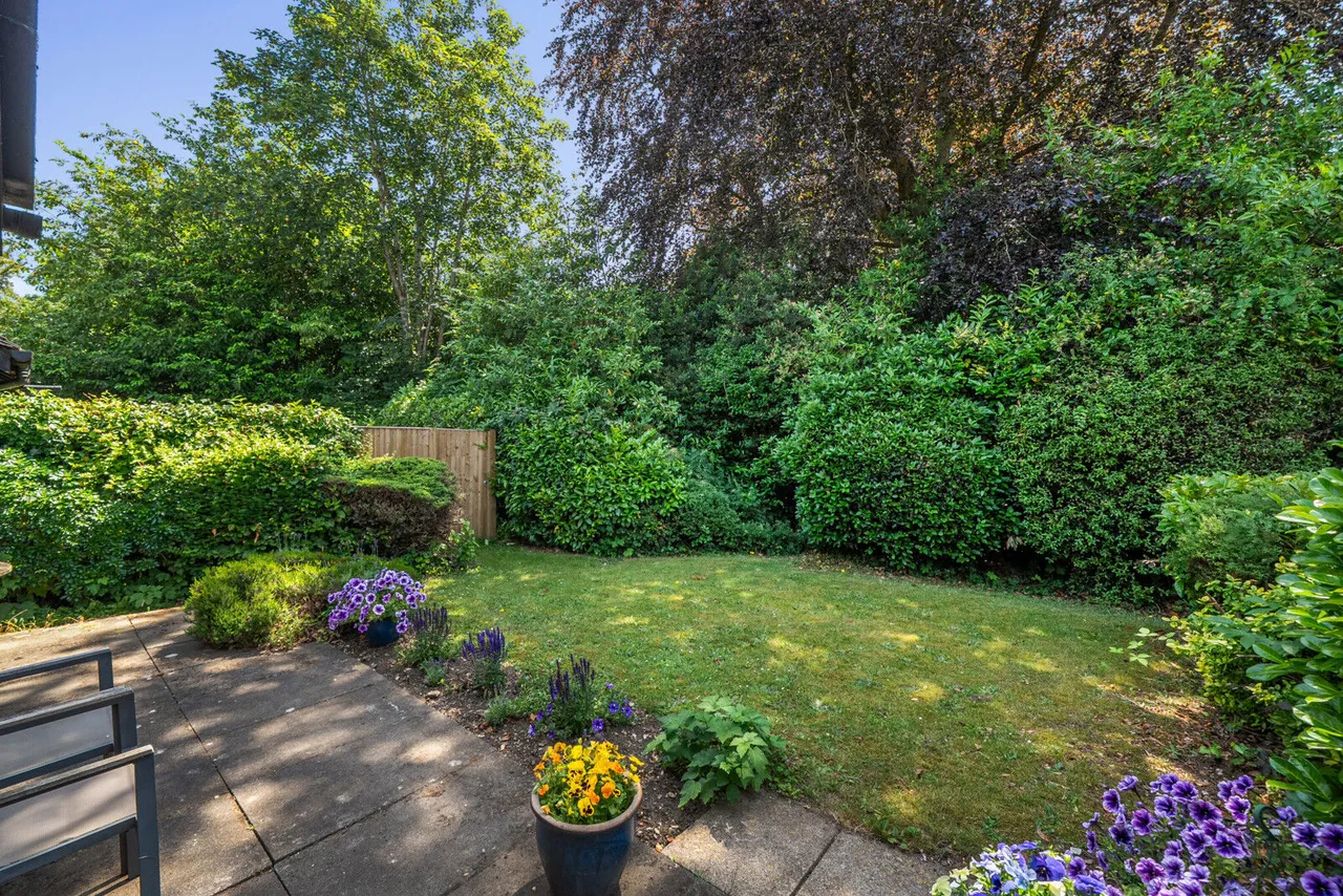 Sherwood Gardens, Henley-on-Thames, RG9, photo 9