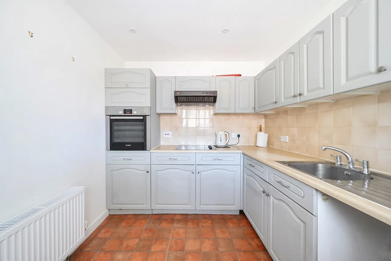 Sherwood Gardens, Henley-on-Thames, RG9, photo 12