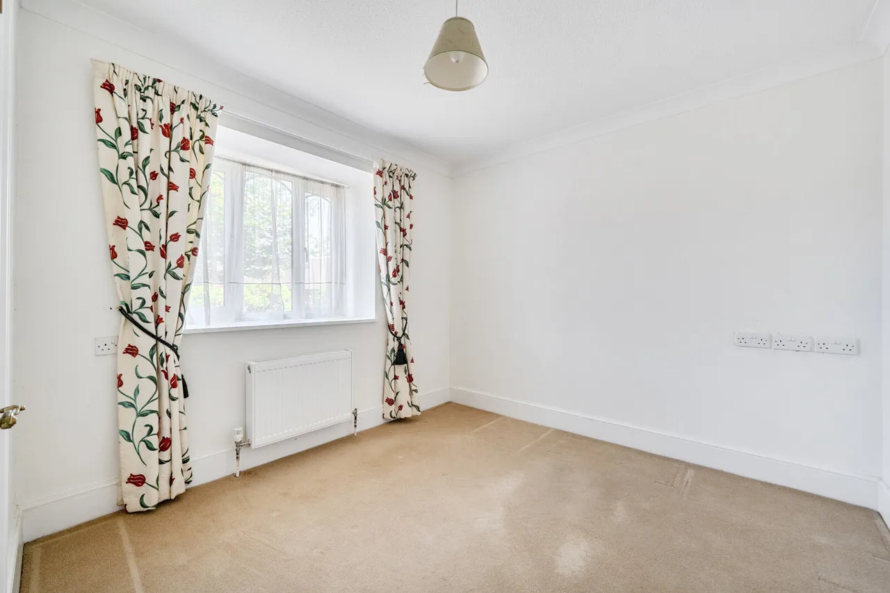 Sherwood Gardens, Henley-on-Thames, RG9, photo 15