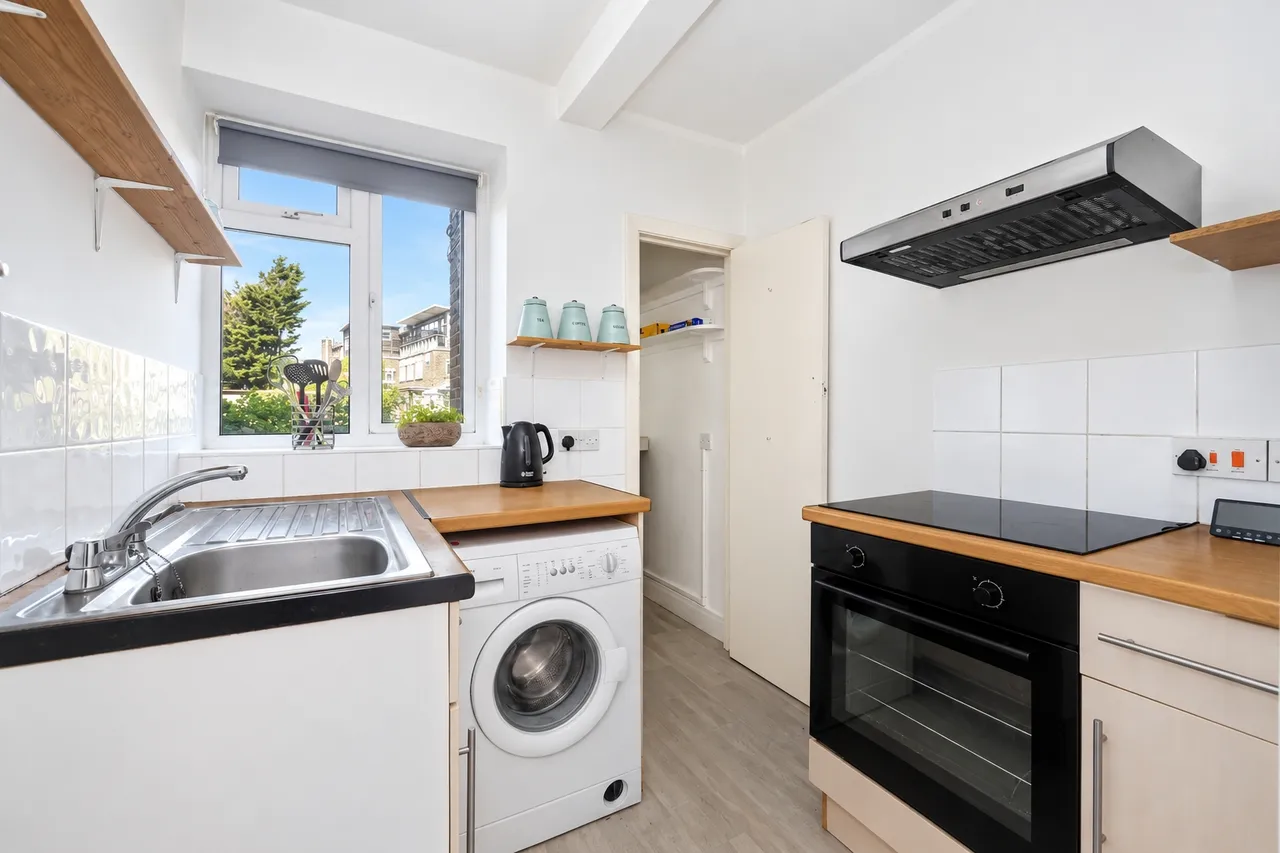 Kingsway, Hove, BN3, photo 3