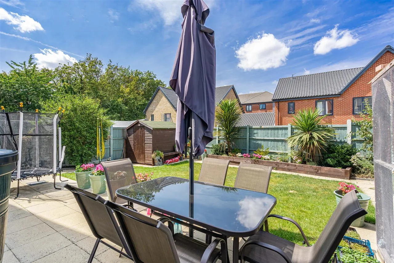 Manor Road, Haverhill, CB9, photo 19
