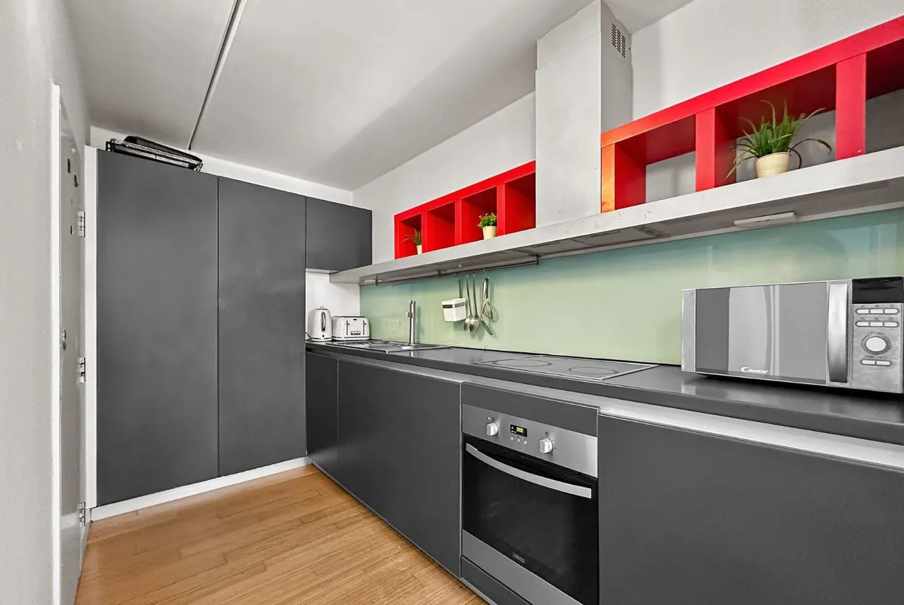Woodfield Road, Altrincham, Cheshire WA14 4RB, photo 10