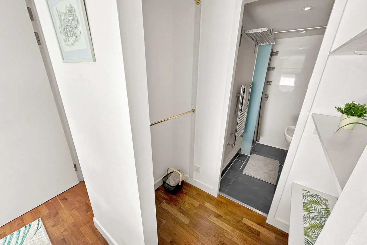 Woodfield Road, Altrincham, Cheshire WA14 4RB, photo 16