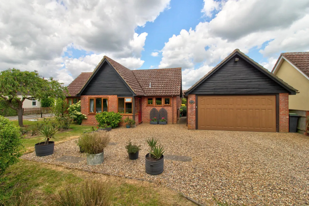 3 bed house for sale, Straight Road, Battisford, IP14