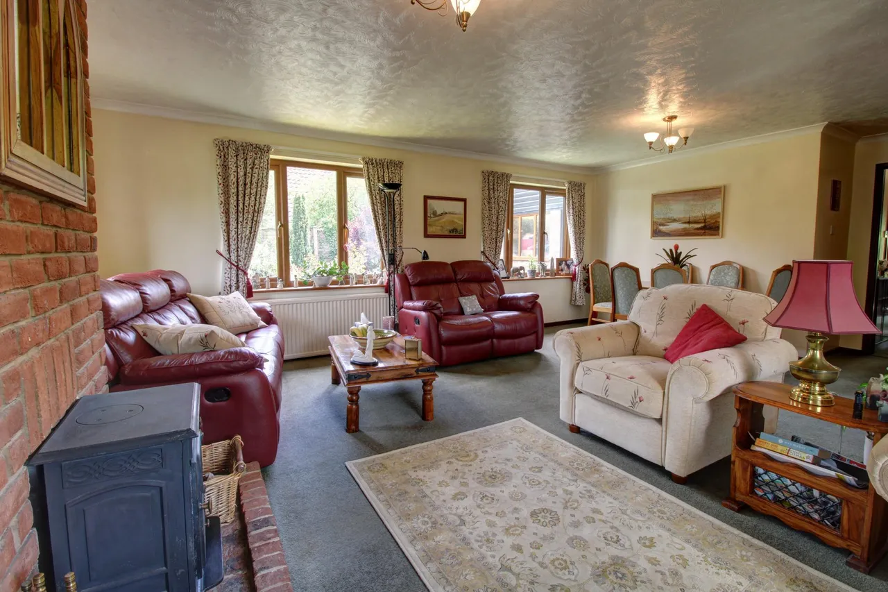 Straight Road, Battisford, IP14, photo 3