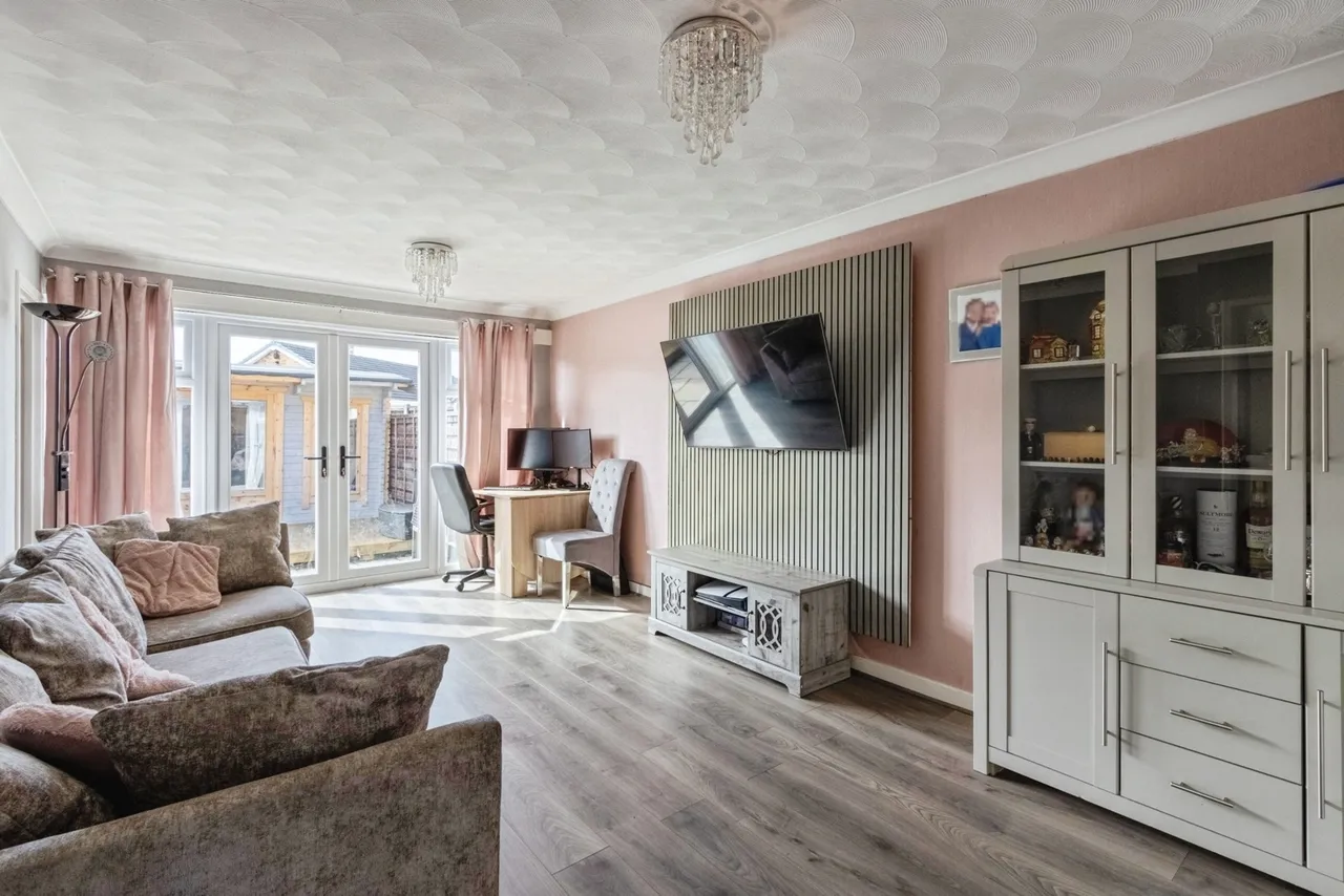 Cumbrian Way, Wakefield, West Yorkshire, WF2, photo 8