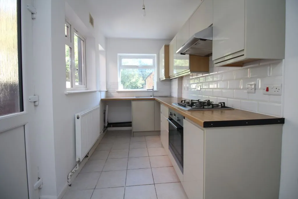 Open House Tuesday, 1pm By Appointment Mount Pleasant, photo 2