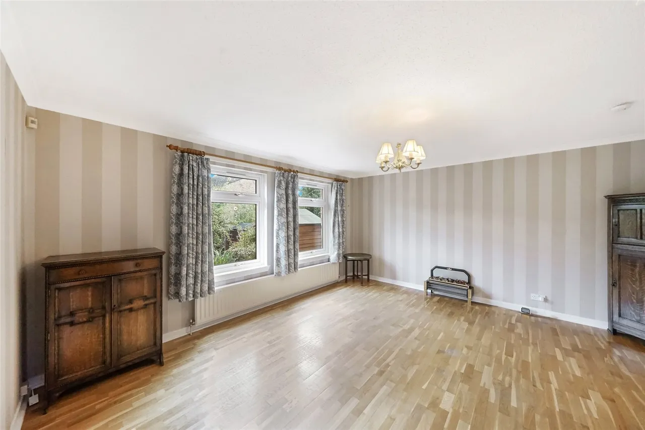 Russell Drive, Bearsden, G61, photo 9