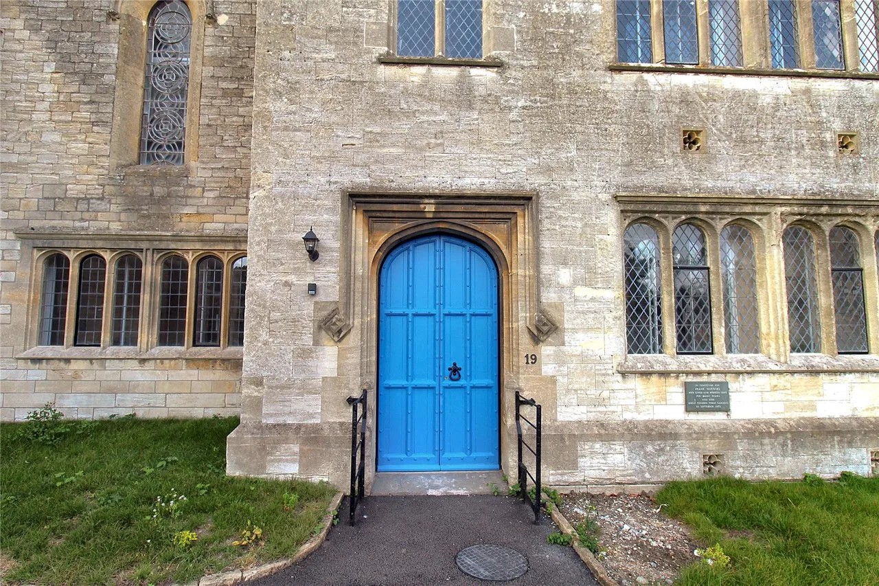 Trowbridge, Wiltshire, photo 11