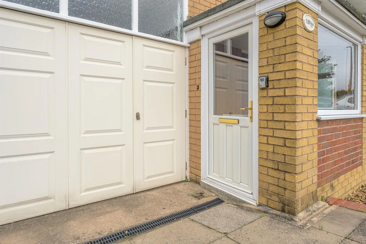Buckingham Grove, Kingswinford, DY6, photo 23