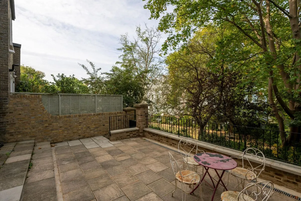 Lansdowne Crescent, London, W11, photo 12