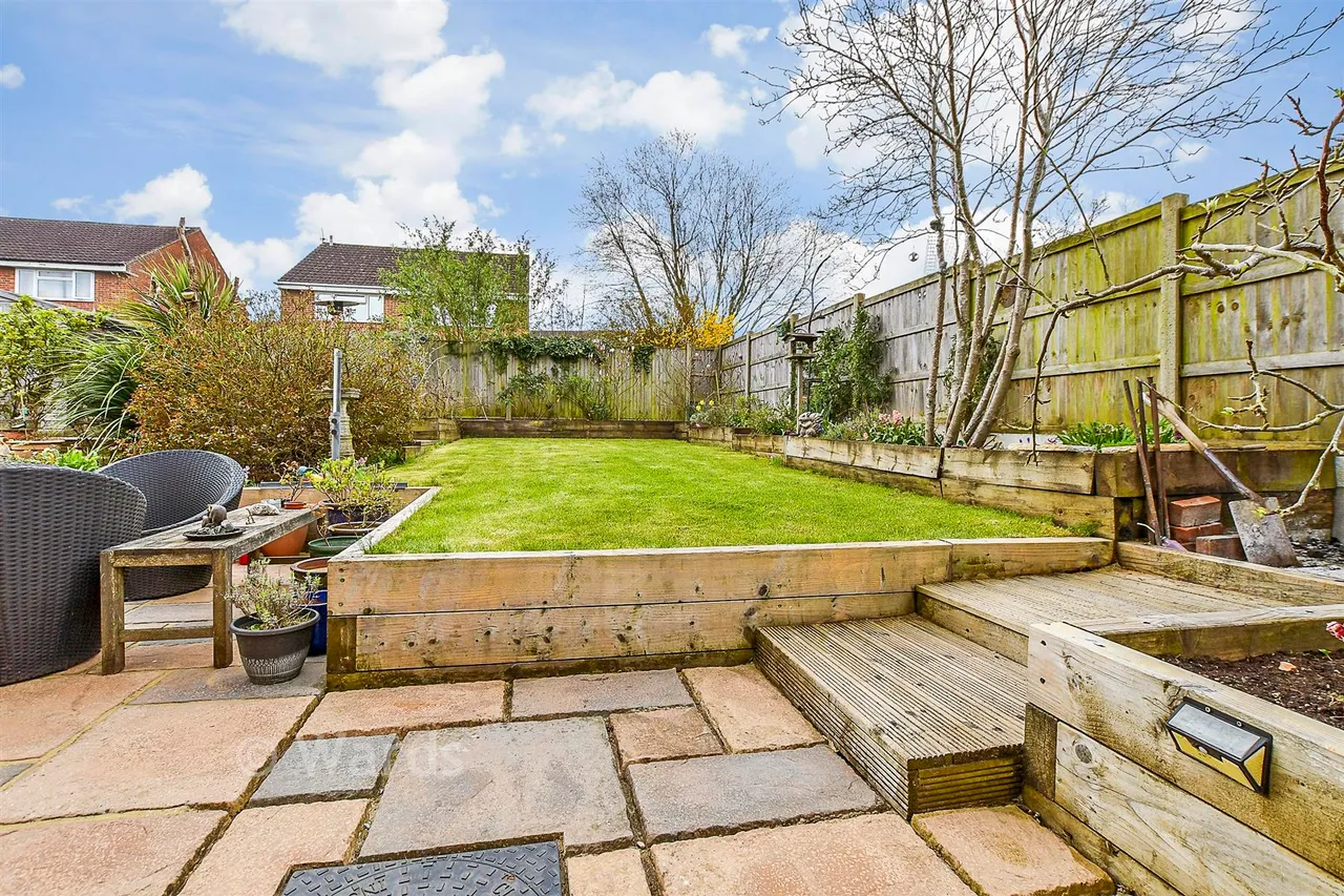Jeffery Close, Staplehurst, TN12, photo 10