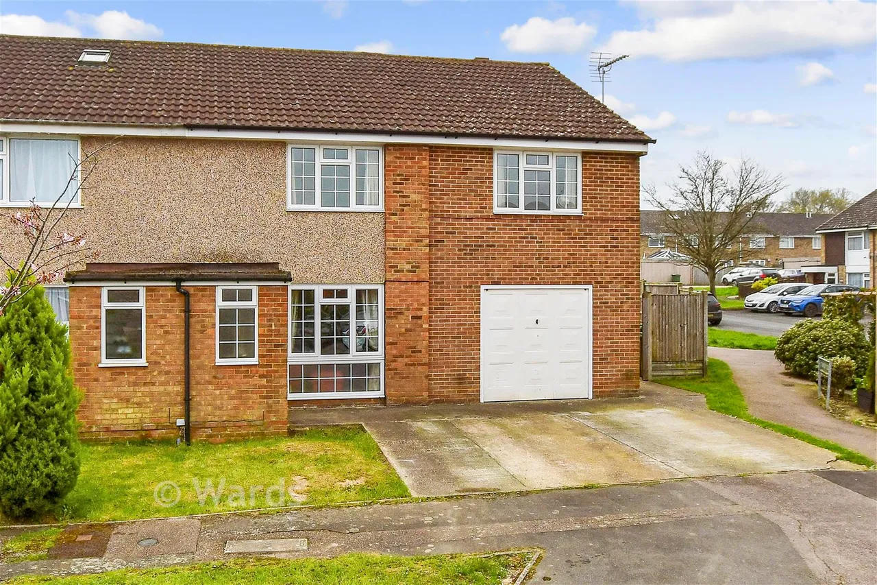 4 bed house for sale, Jeffery Close, Staplehurst, TN12