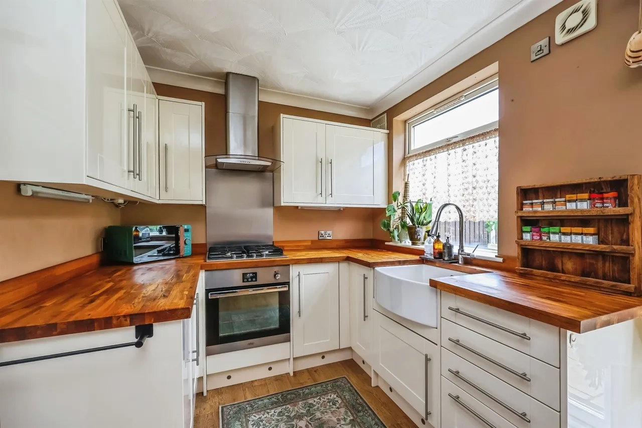 Norman Drive, Hucknall, NG15, photo 4