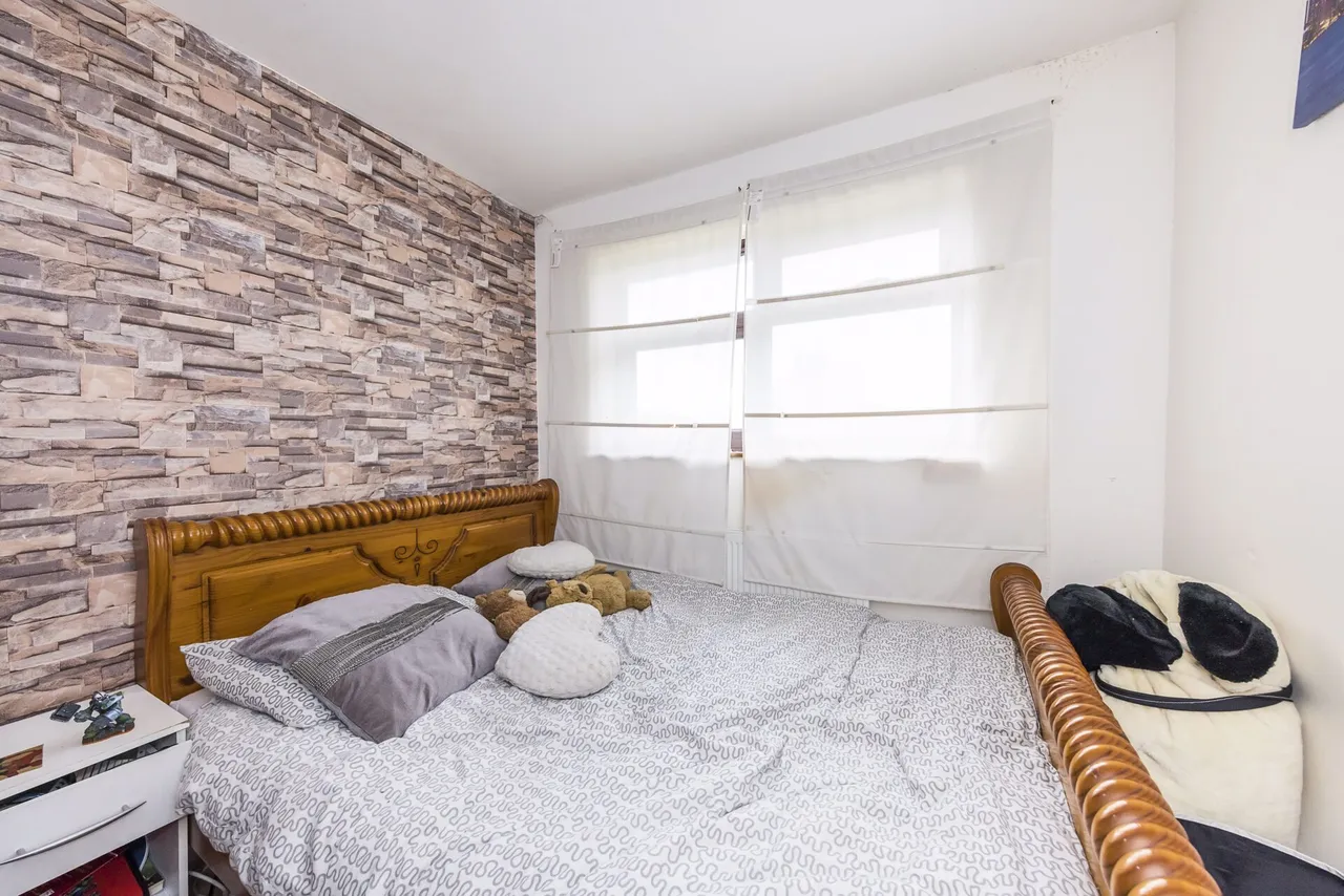 Venus Road, London, photo 7