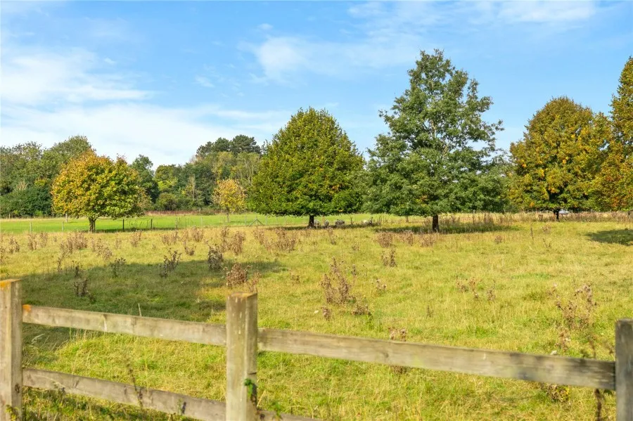 House Under Offer with 4 bedrooms in Debden, Nr Saffron Walden, CB11, photo 19