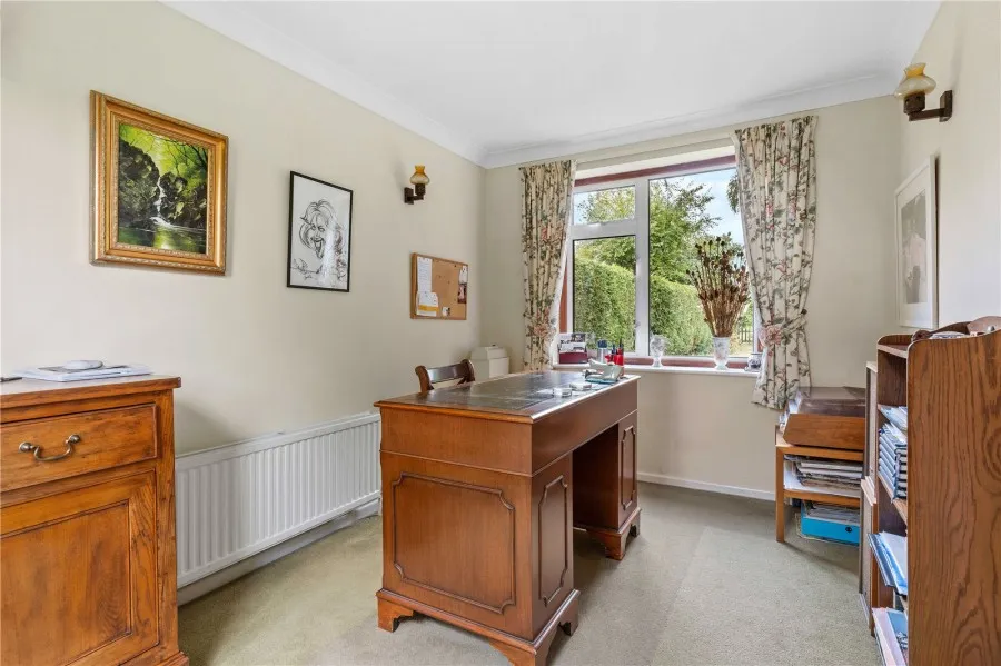 House Under Offer with 4 bedrooms in Debden, Nr Saffron Walden, CB11, photo 7