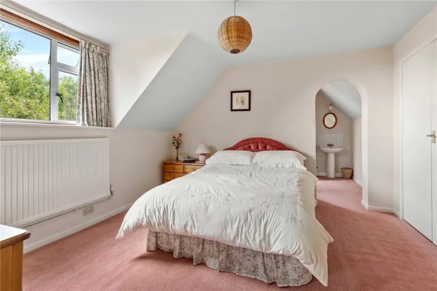 House Under Offer with 4 bedrooms in Debden, Nr Saffron Walden, CB11, photo 26