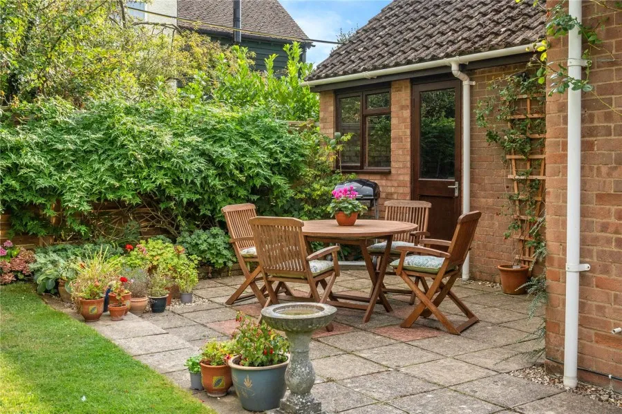 House Under Offer with 4 bedrooms in Debden, Nr Saffron Walden, CB11, photo 23