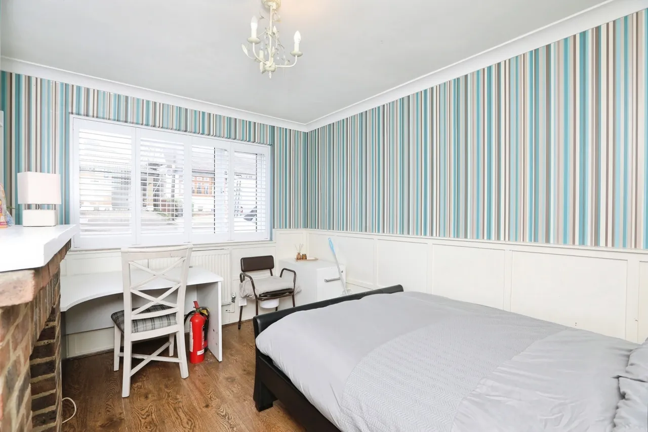 Shurland Avenue, Minster On Sea, ME12, photo 9