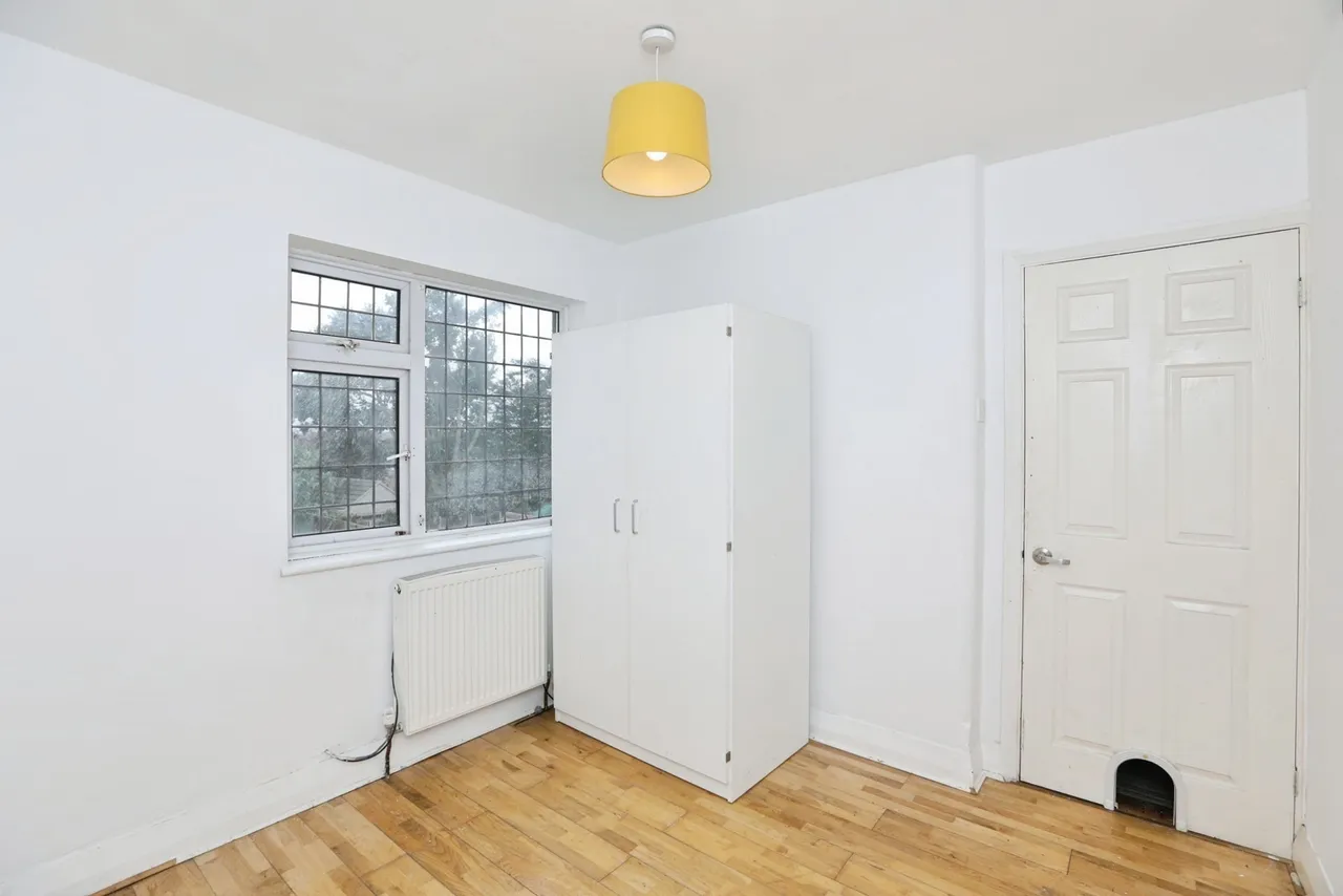 Shurland Avenue, Minster On Sea, ME12, photo 11