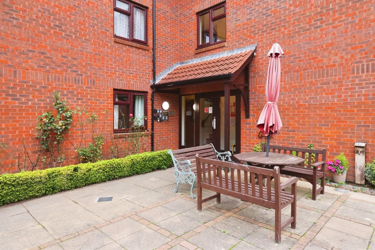 Stratford Road, Salisbury, SP1, photo 11