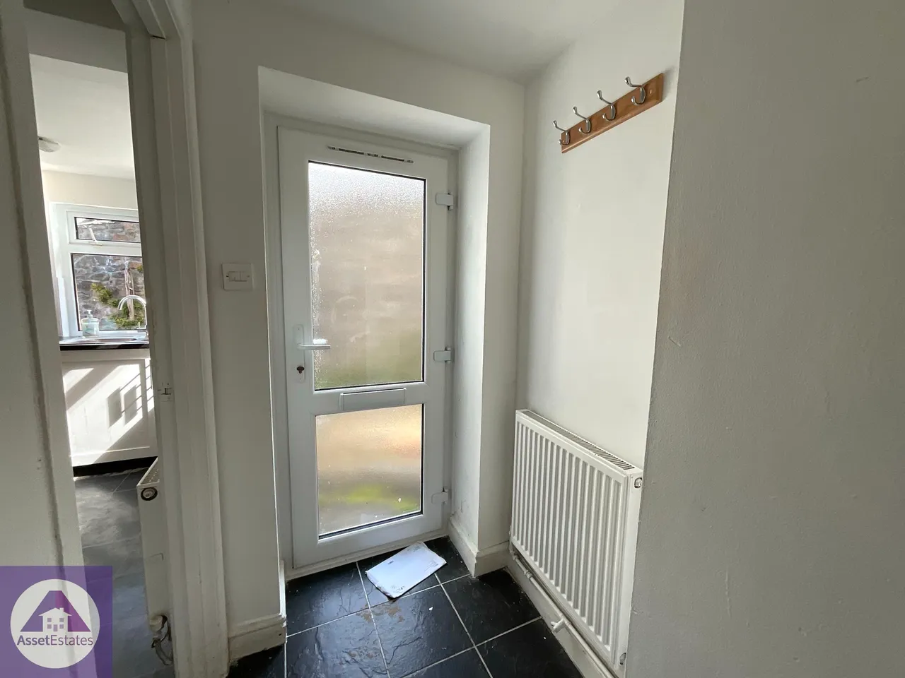 Rhiw Parc Road, Abertillery, photo 13