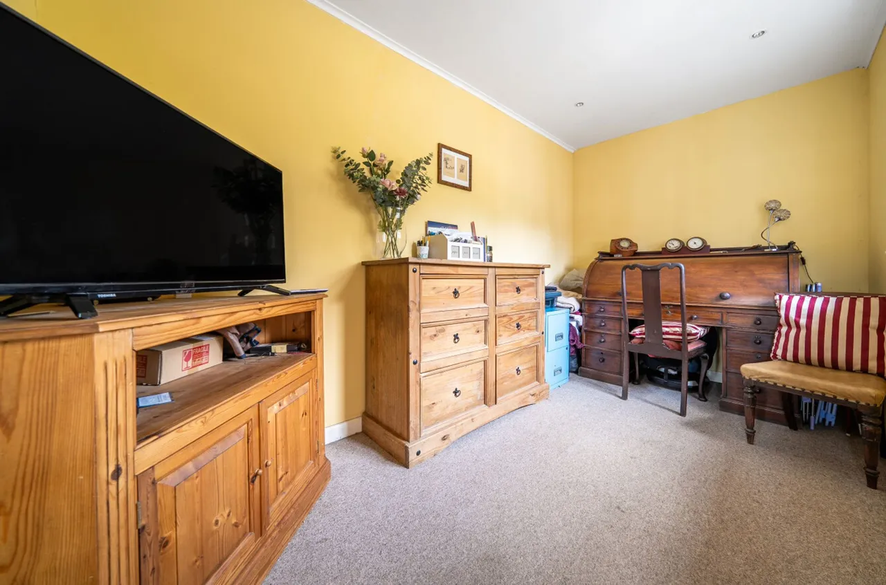 Woodgate Close, Woodgate, PO20, photo 9