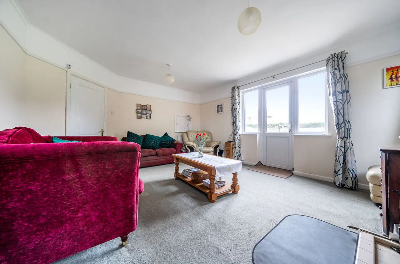 Woodgate Close, Woodgate, PO20, photo 7