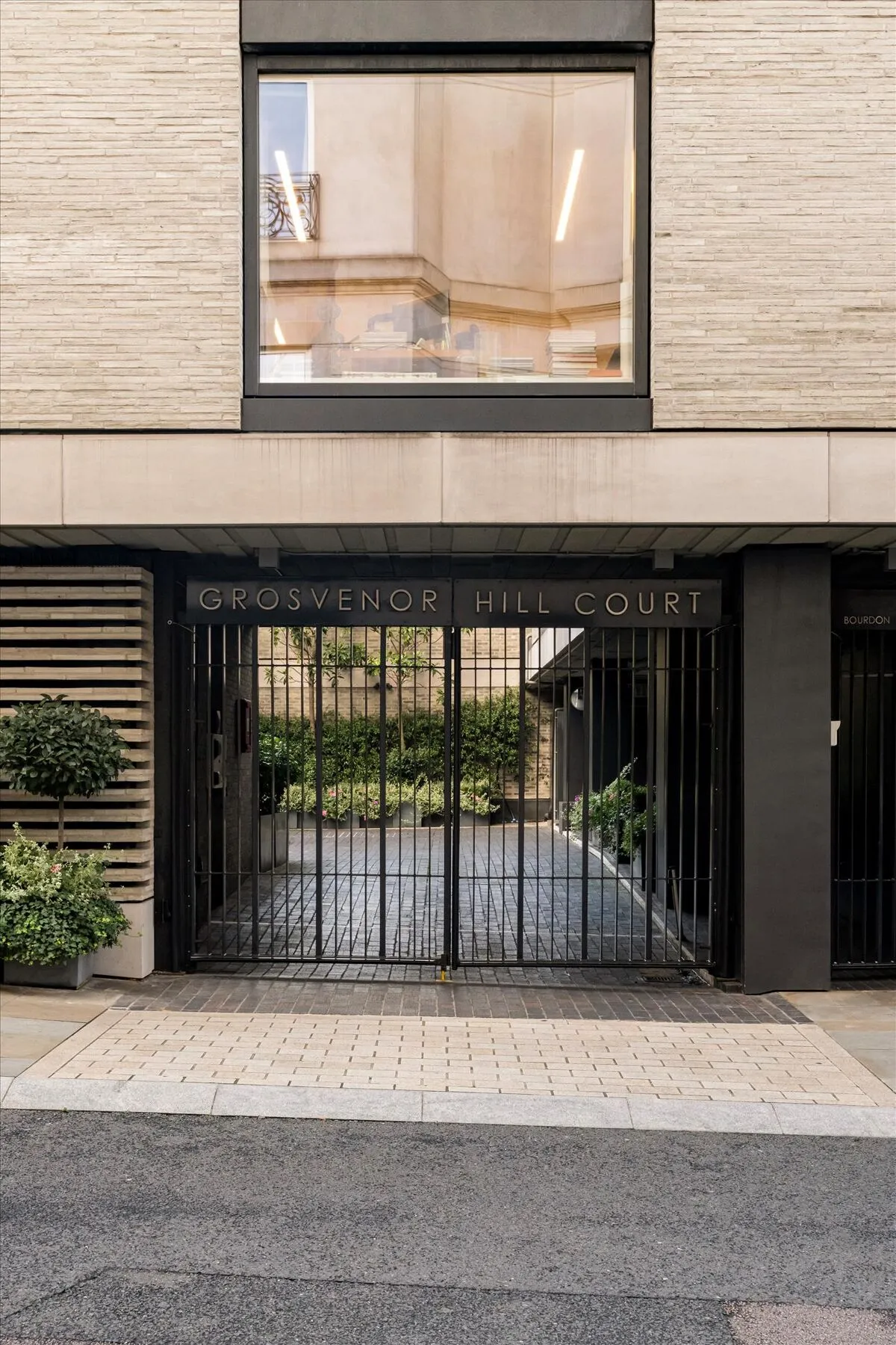 Bourdon Street, London, W1K, photo 26