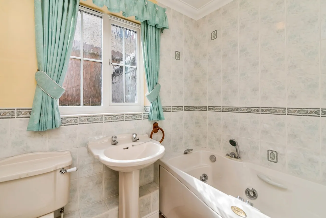 Will Rede Close, Beccles, Suffolk, NR34, photo 16
