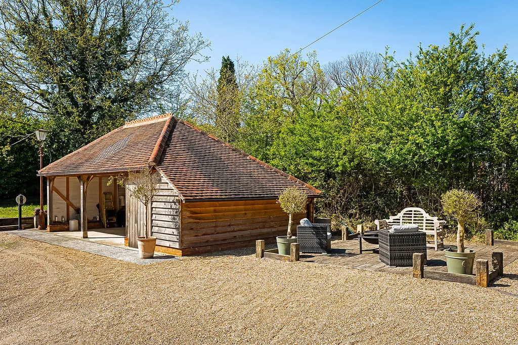 Parkgate Road, Newdigate, RH5, photo 19