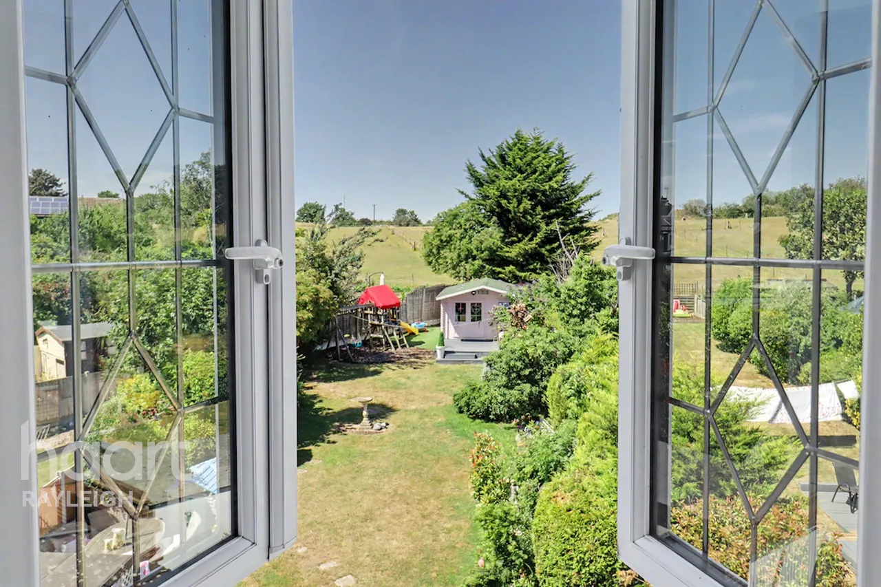 Hockley Road, Rayleigh, SS6, photo 15
