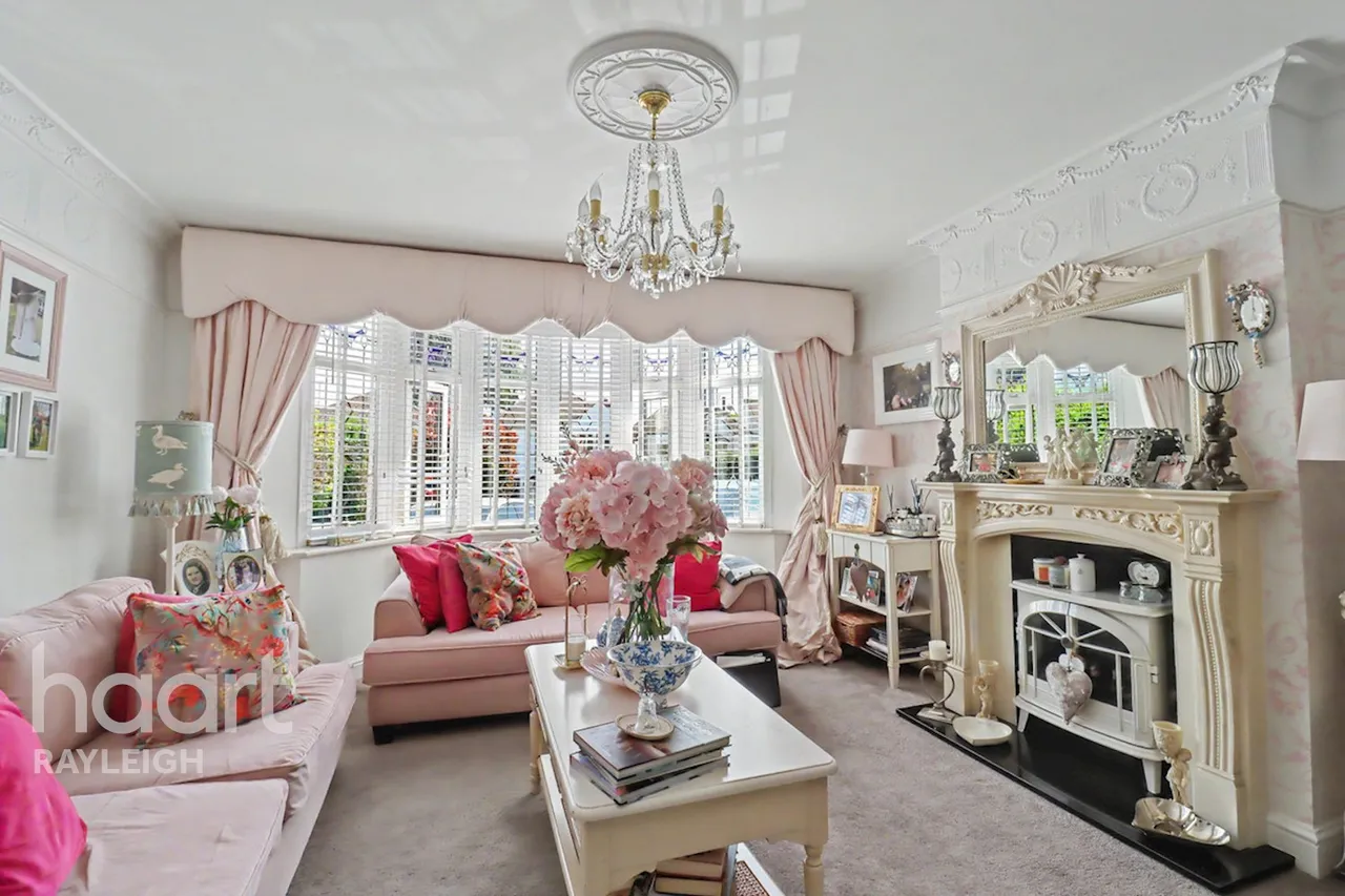 Hockley Road, Rayleigh, SS6, photo 2