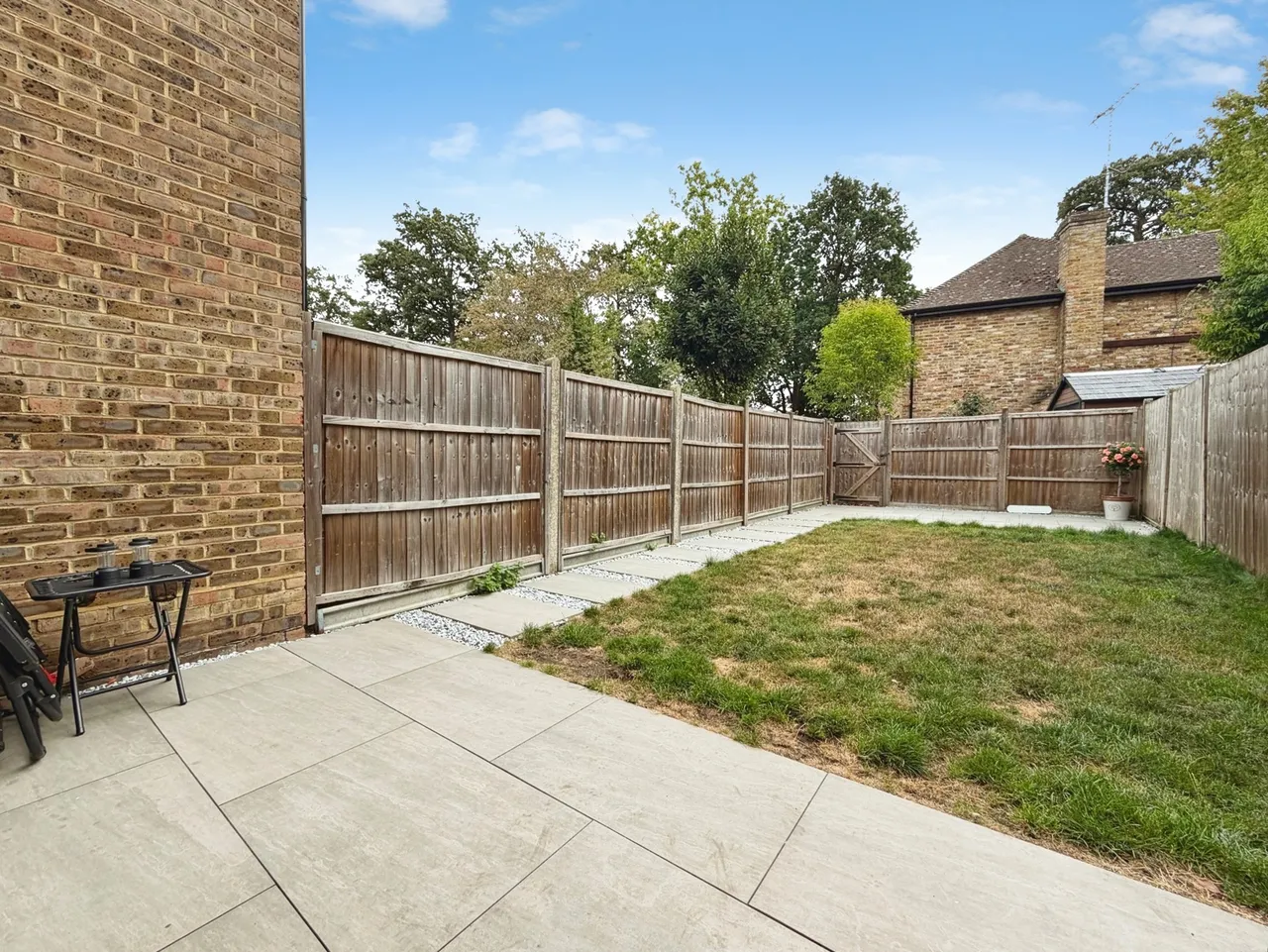 Chive Court, Farnborough, Hampshire, GU14 9XE, photo 9