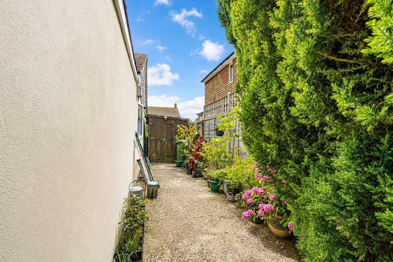 Workhouse Lane, Westfield, photo 27