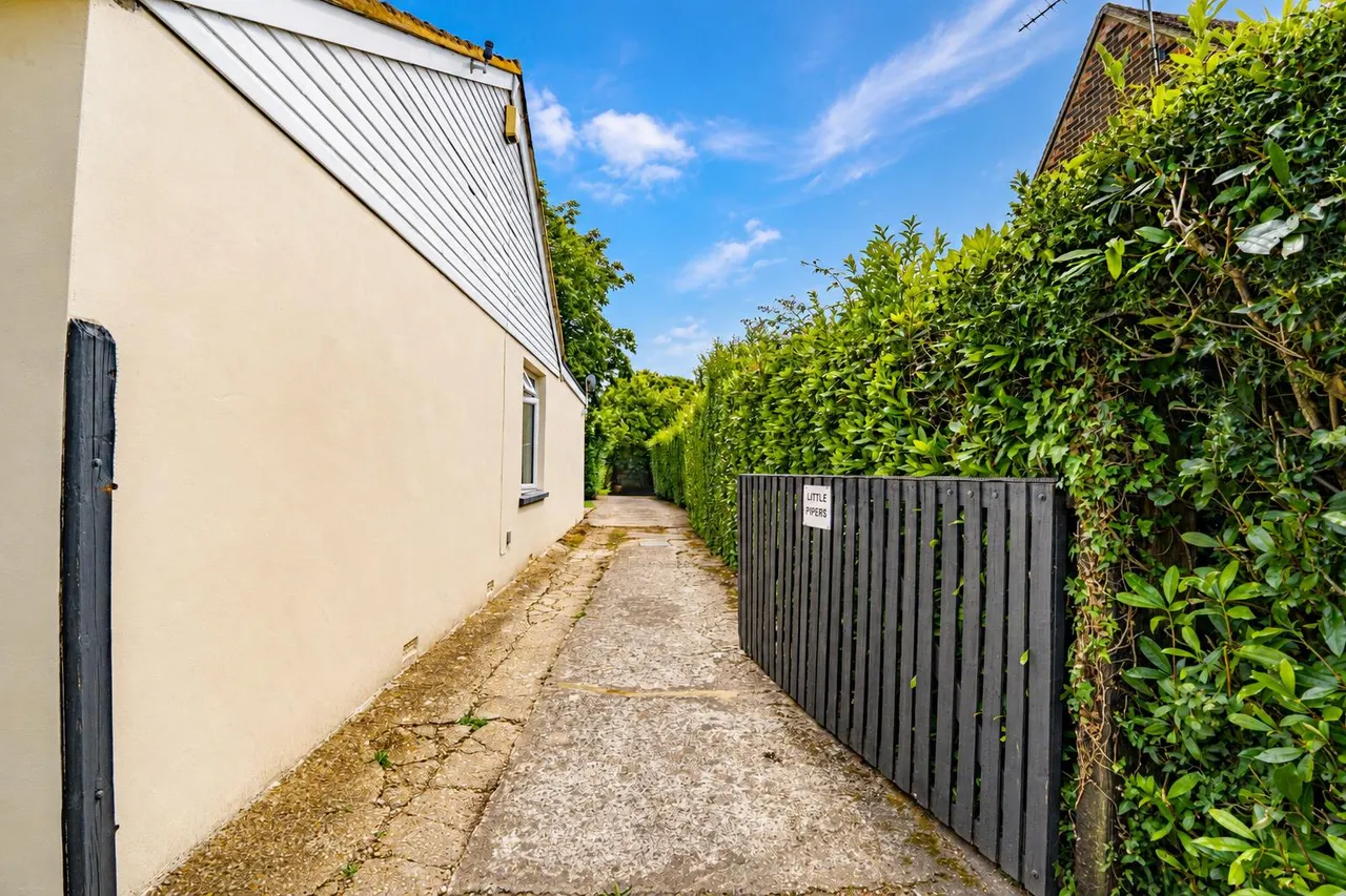 Workhouse Lane, Westfield, photo 29