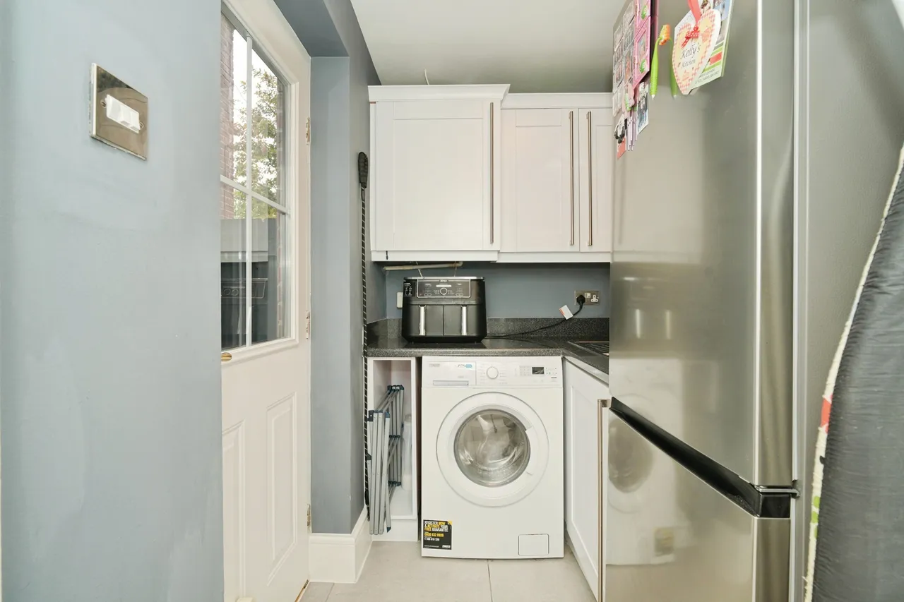 Astley Hall Drive, Astley, M29, photo 7