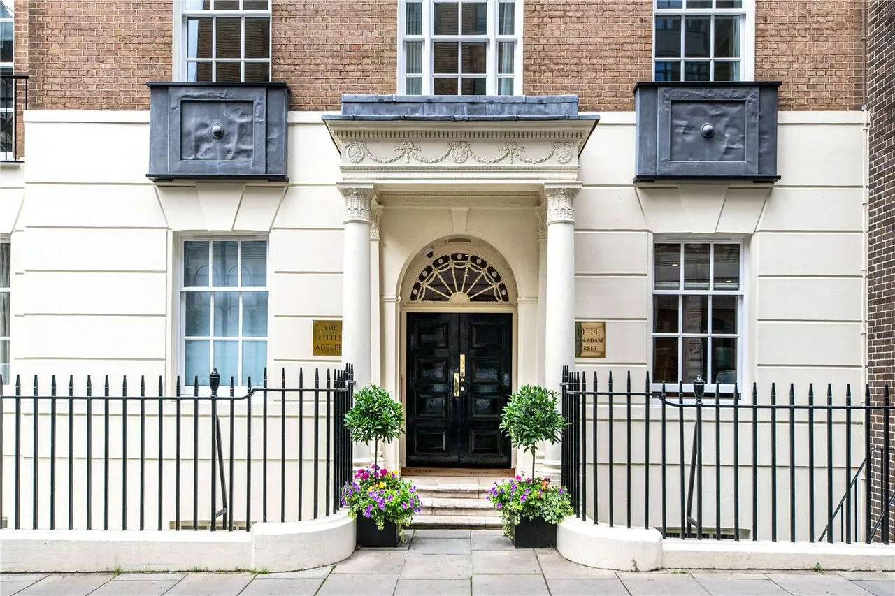 2 bed flat for sale — John Adam Street, London, WC2N 6HA