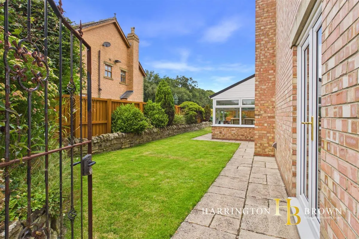St Johns Mews, Burnhope, Durham, photo 15