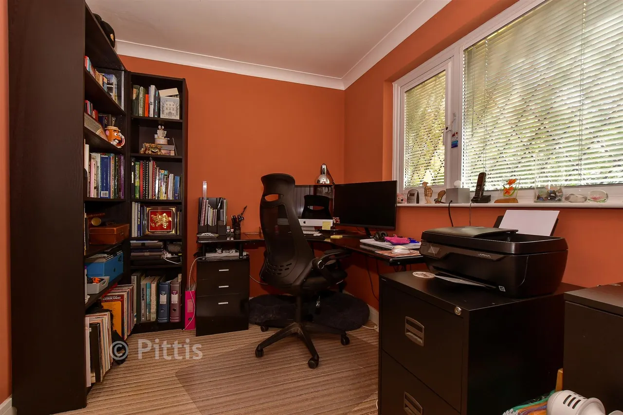 Youngwoods Way, Sandown, PO36, photo 7