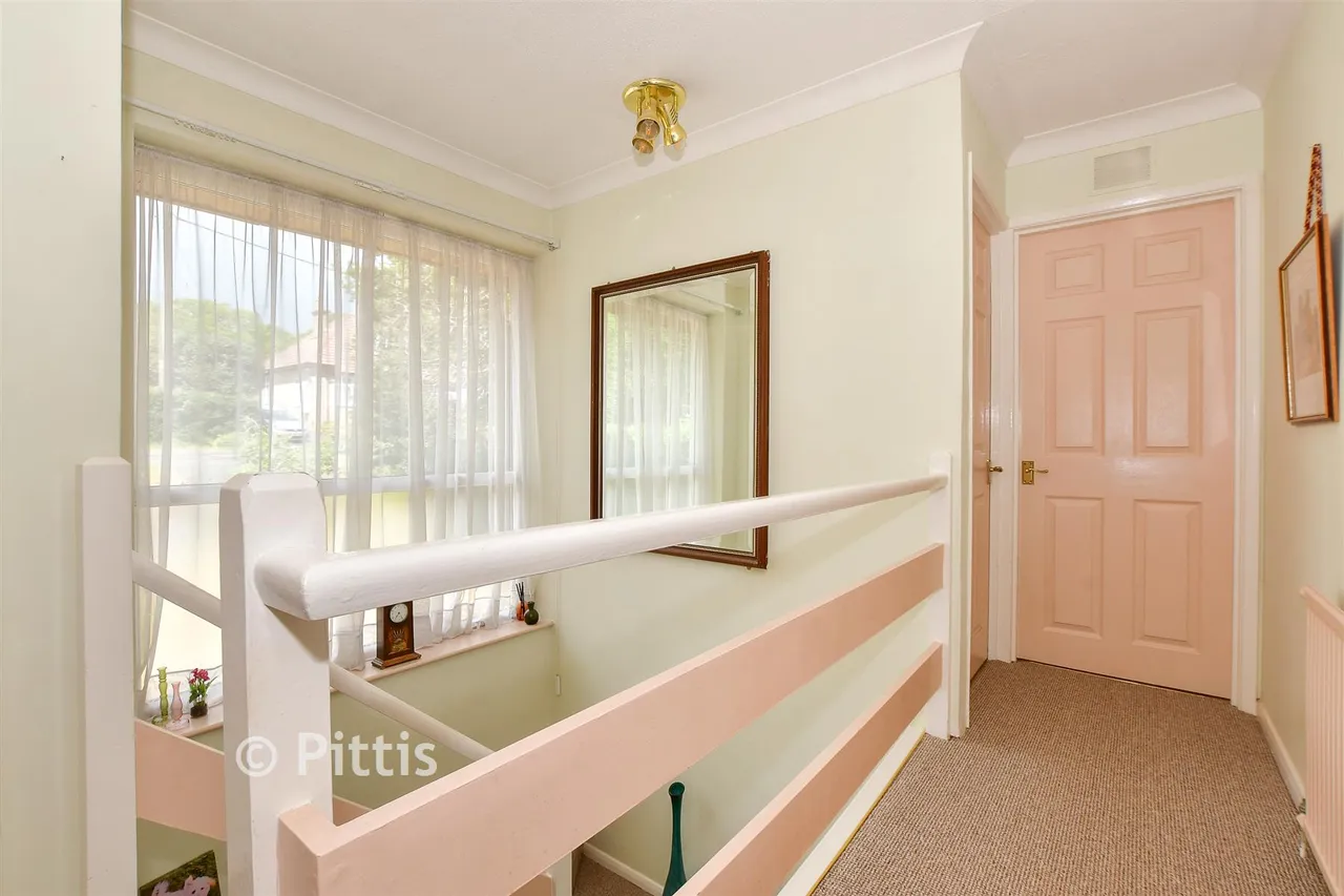 Youngwoods Way, Sandown, PO36, photo 9