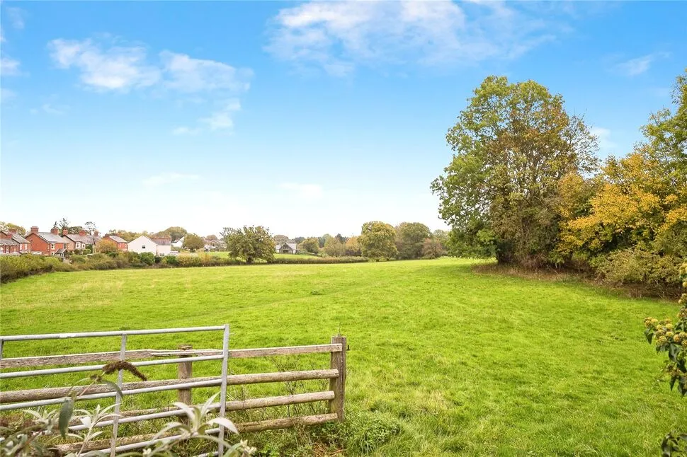 Oaklands Road, Chirk Bank, LL14, photo 5
