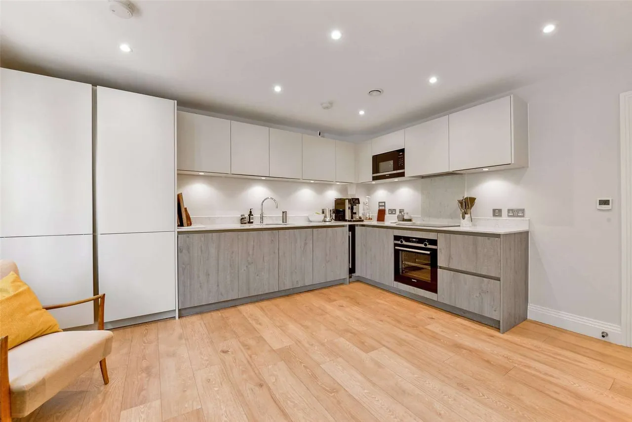 Ripplesmere Close, Old Windsor, SL4, photo 4