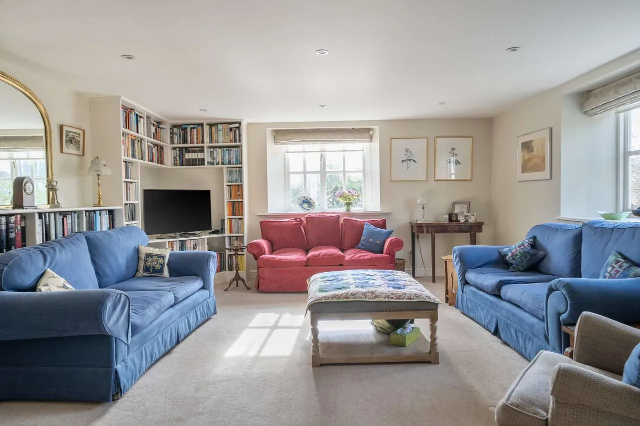 Colsterworth Road, Skillington, Grantham, Lincolnshire, NG33 5HF, photo 5