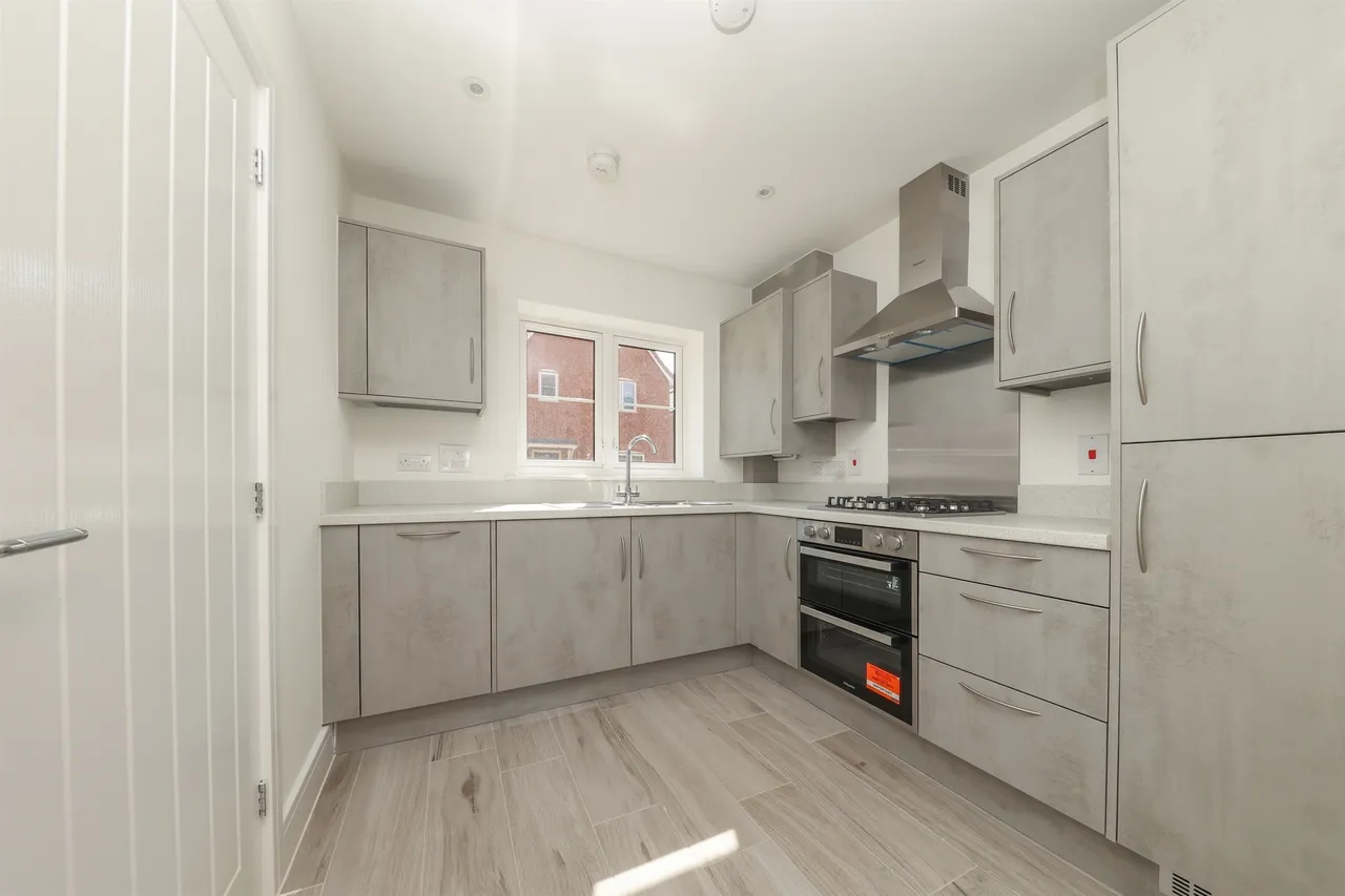 Meadow Gardens, Hartley Brook Road, Clacton-On-Sea, photo 4