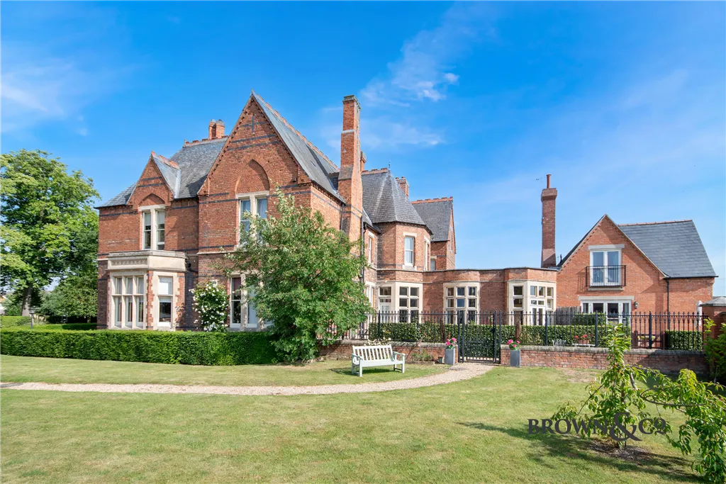 New Court Gardens, Retford, photo 8