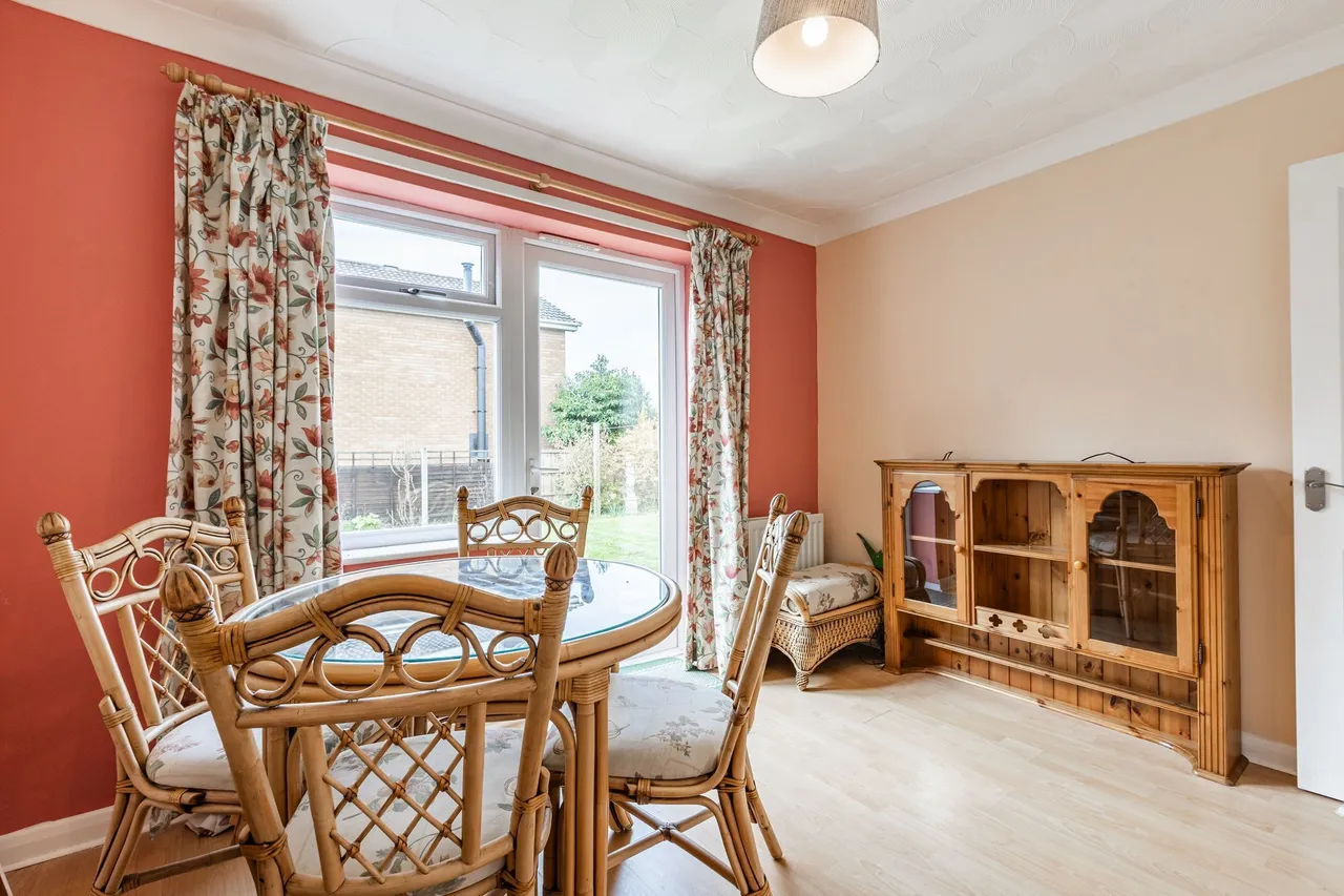 Spacious Three Bedroom in South Wootton, photo 6